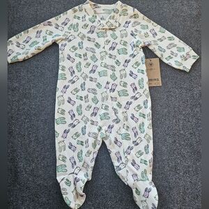 New bunny onesie, baby footie, newborn onesie, baby shower gift